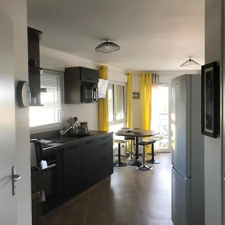 Apartment Le Park A La Rochelle
